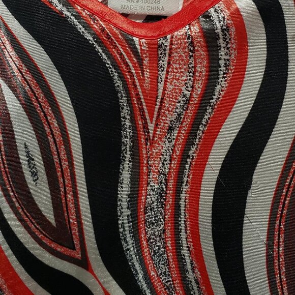 DO NOT DISTURB RED BLACK GRAY ABSTRACT CAMISOLE SIZE LARGE - Picture 3 of 4
